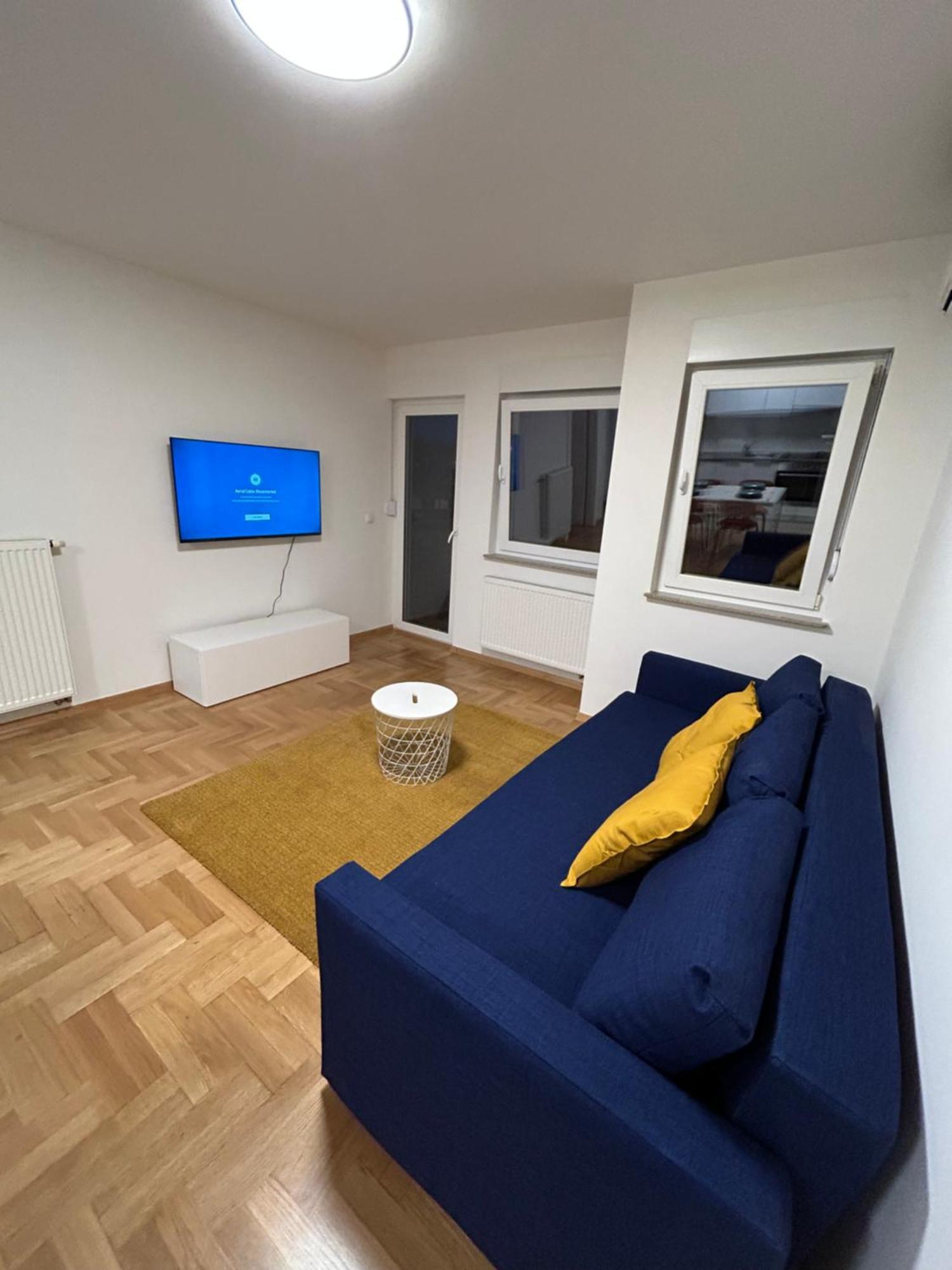 Apartament Fran *