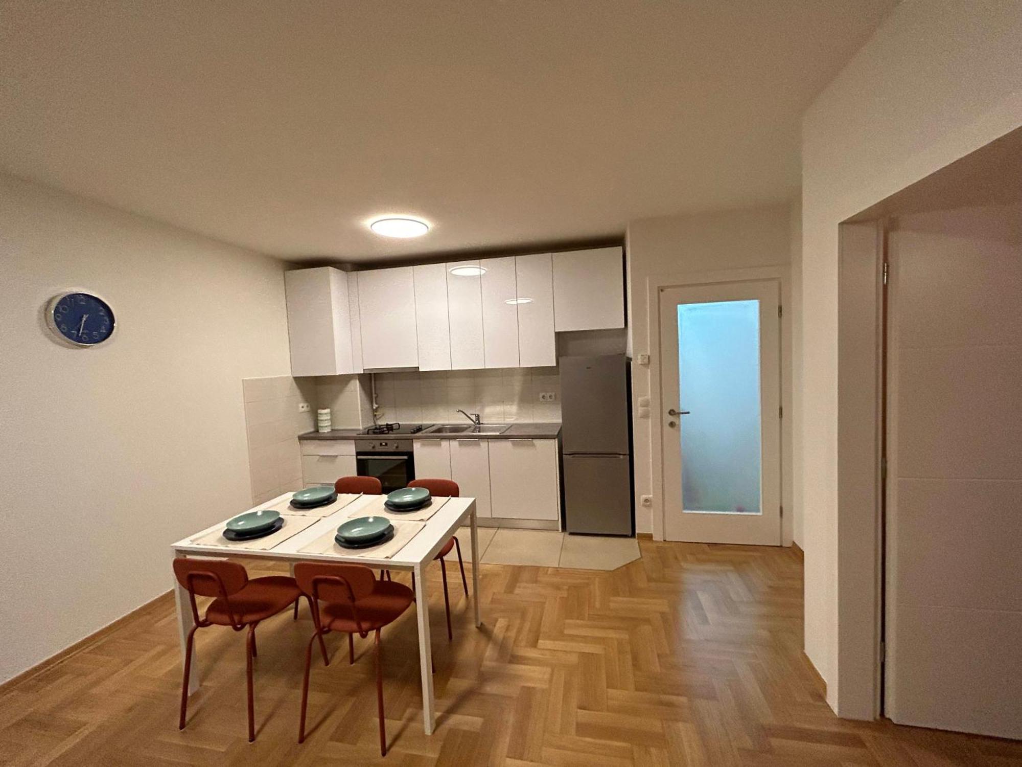 Fran Apartament