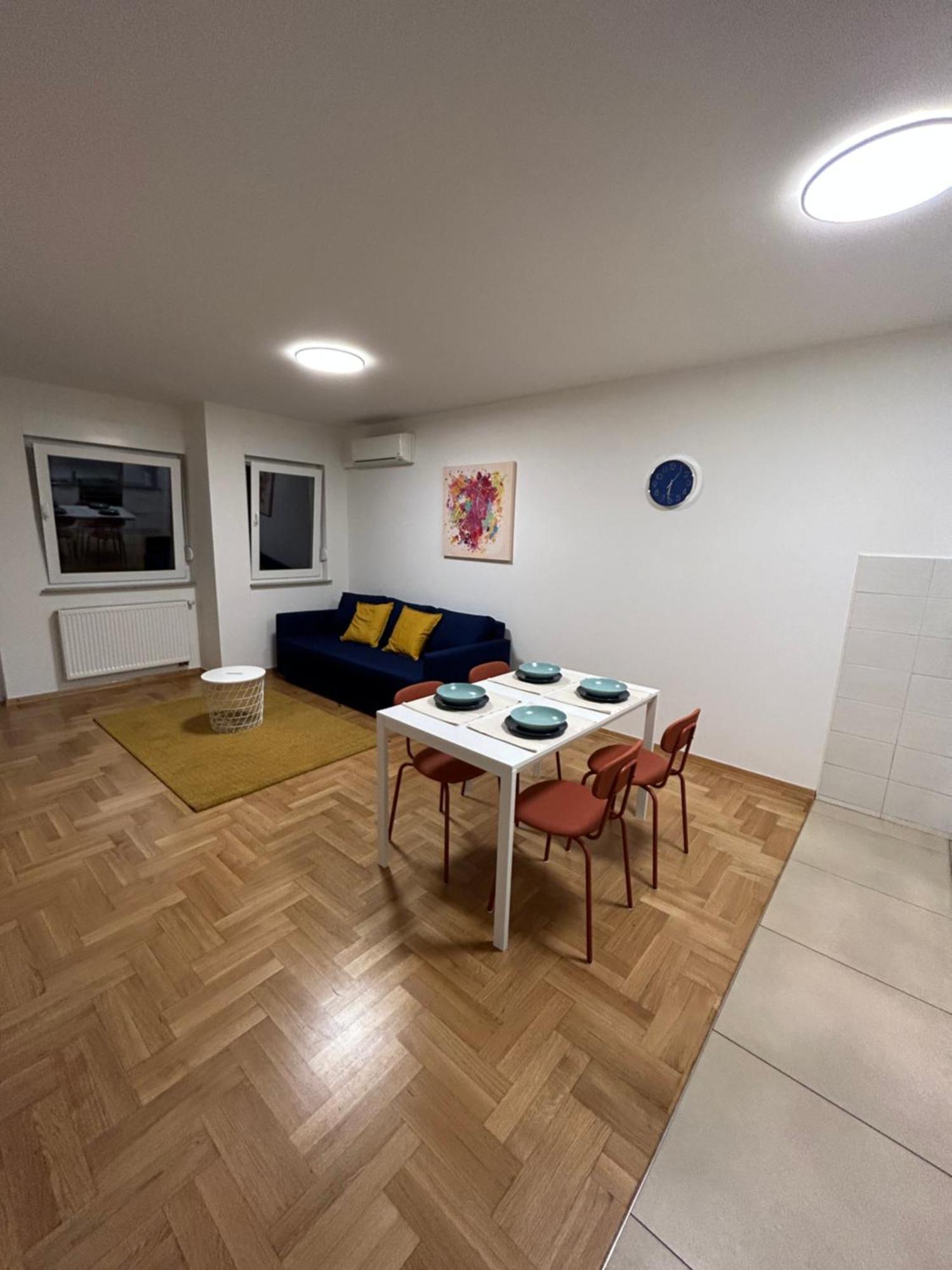 Apartament Fran *